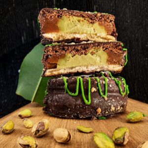 alfajor dulce de leche y pistacho