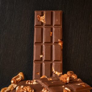 tableta chocolate amargo con nueces